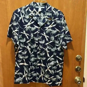 Hawaiian shirt, navy blue tan, and green